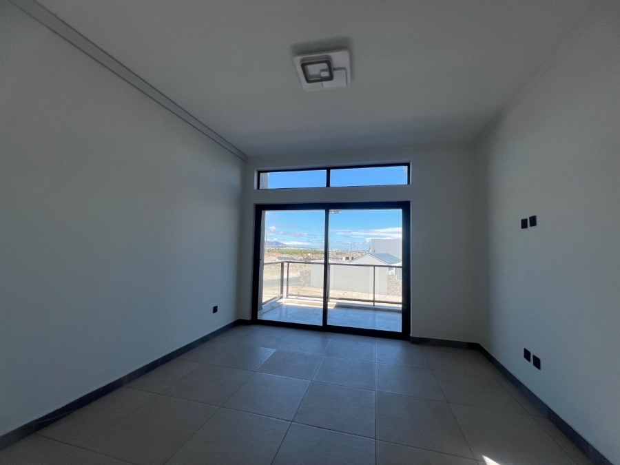 4 Bedroom Property for Sale in Sandown Western Cape